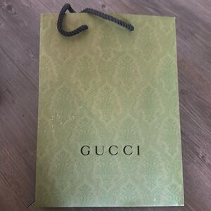 Gucci gift bag